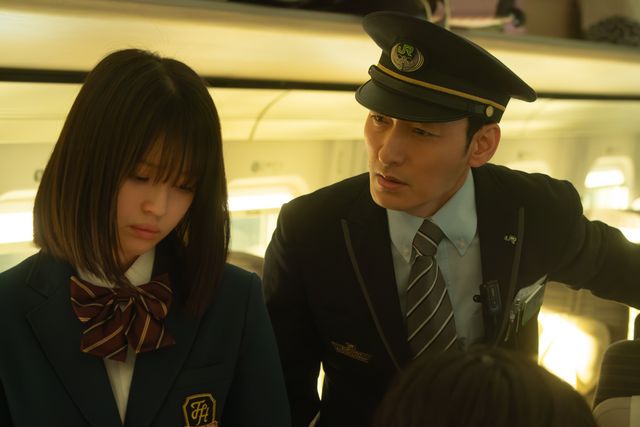 草なぎ剛、のん、斎藤工が奮闘！Netflix『新幹線大爆破』場面写真（12枚）：フォトギャラリー