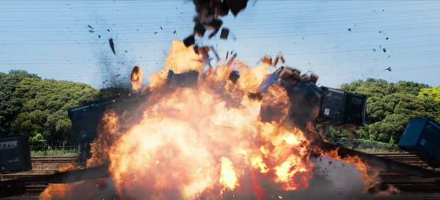 草なぎ剛、のん、斎藤工が奮闘！Netflix『新幹線大爆破』場面写真（12枚）（4枚目）