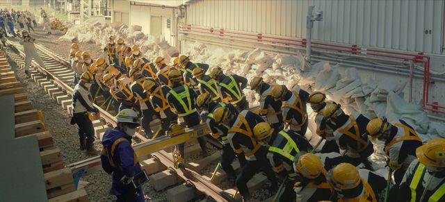 草なぎ剛、のん、斎藤工が奮闘！Netflix『新幹線大爆破』場面写真（12枚）（9枚目）
