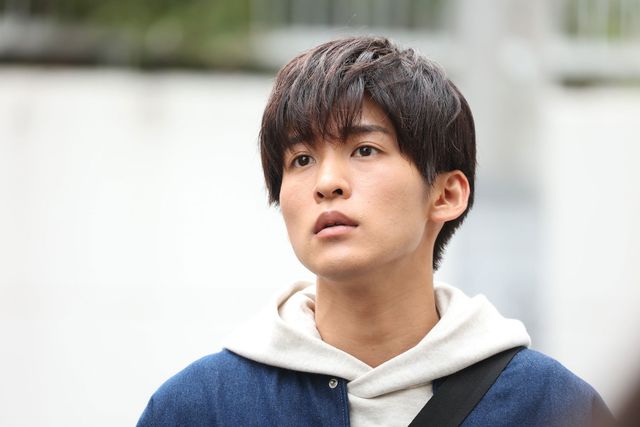 鈴鹿央士“湊斗”が切なすぎる！「silent」第3話より（3枚目）