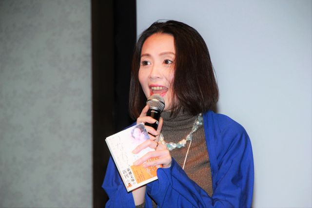 中原翔子×若手女性監督3人！『愛∞コンタクト』ワールドプレミア 写真ギャラリー：フォトギャラリー