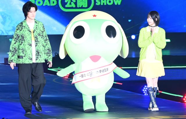 あの＆粗品、仲良くランウェイ闊歩！「Rakuten GirlsAward 2026 S/S」：フォトギャラリー