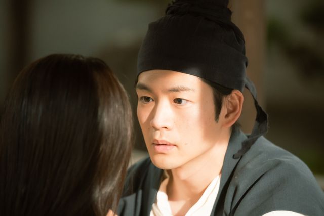 まひろを誘惑する周明…「光る君へ」第24回場面写真（17枚目）