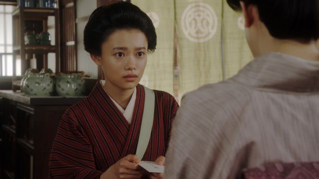 延四郎とシズのことで悩む千代…「おちょやん」第14回（3枚目）