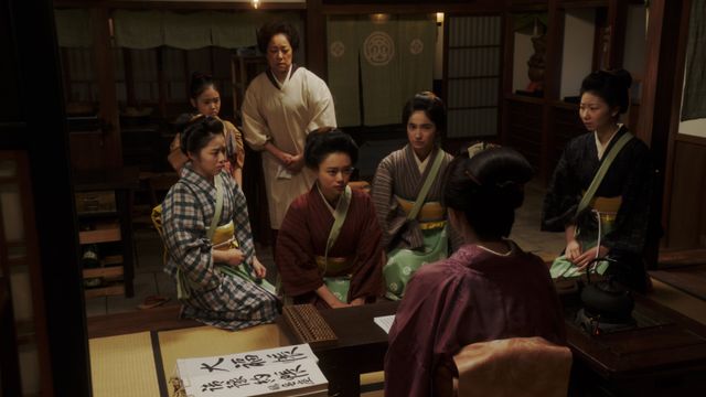 延四郎とシズのことで悩む千代…「おちょやん」第14回（4枚目）