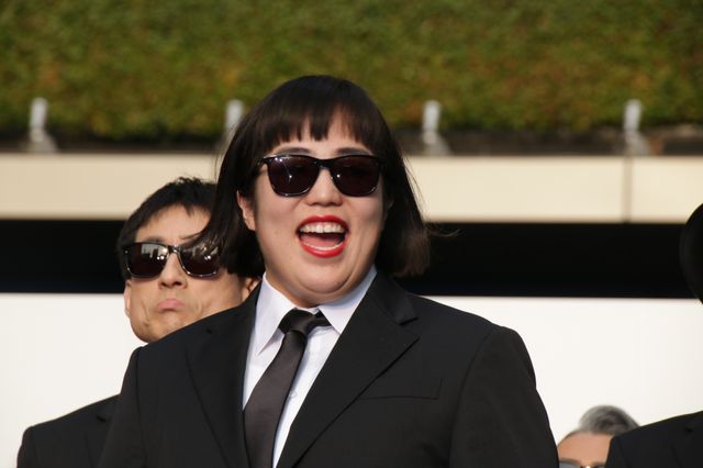 吉本坂46、『メン・イン・ブラック』日本語版主題歌を生披露！（2枚目）