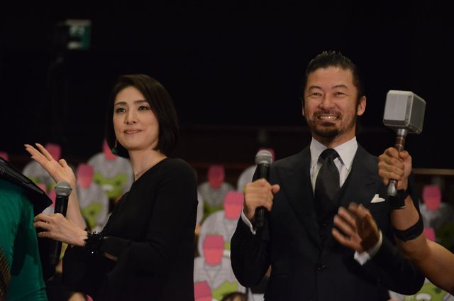 天海祐希、黒ロングドレスで登場！『マイティ・ソー　バトルロイヤル』イベント（14枚目）