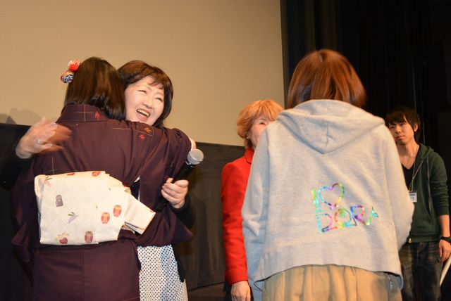 ドラえもん新キャスト10周年！　先輩声優からの「本物ですよ」の言葉に水田わさび、大原めぐみは涙！　画像ギャラリー（3枚目）