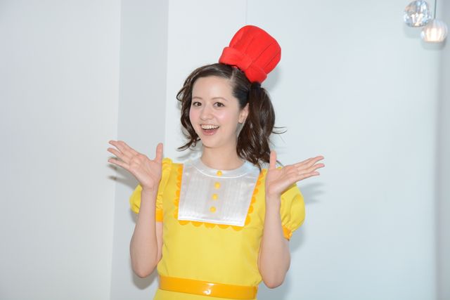 春香クリスティーン、あびる優の結婚生報告を祝福！　自身は“レンタル彼氏”で彼女修行！　画像ギャラリー（6枚目）