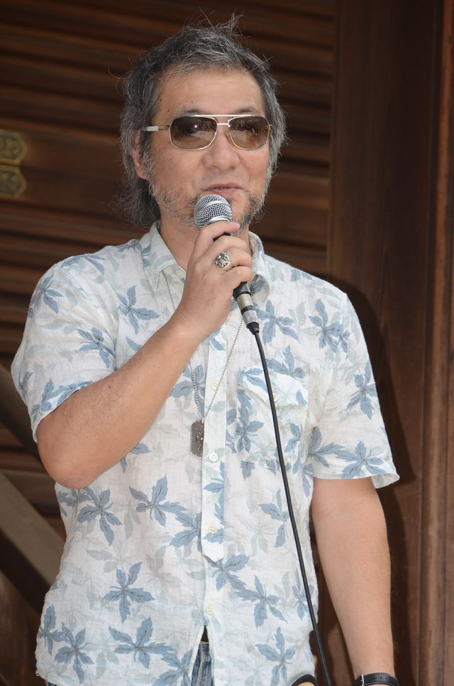 スイカ割りも行った林家たい平！ 映画『もういちど』大ヒット祈願イベント写真ギャラリー（8枚目）