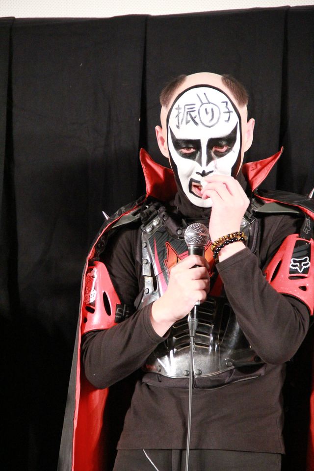 鉄拳、「振り子」映画化に涙！ in 第6回沖縄国際映画祭（3枚目）