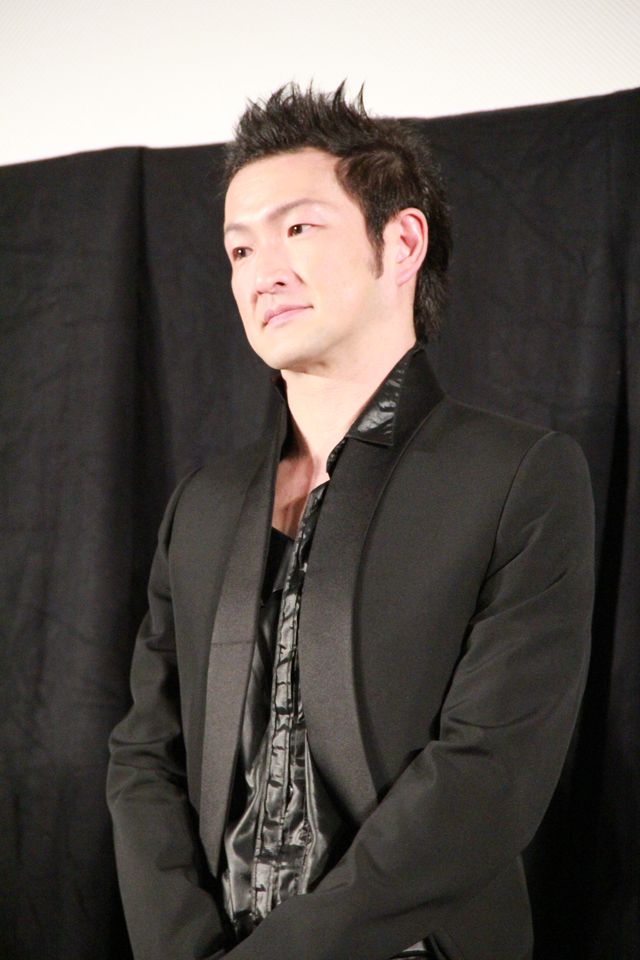 鉄拳、「振り子」映画化に涙！ in 第6回沖縄国際映画祭（4枚目）