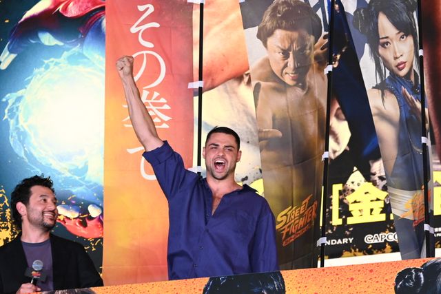ハリウッド実写版『ストリートファイター／ザ・ムービー』キャストが新宿降臨！（7枚目）