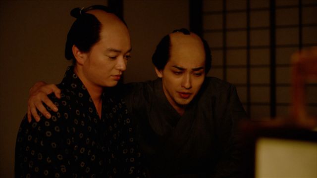 歌麿（染谷将太）が「生まれ変わんなら女がいいからさ…」蔦重への切ない思い映す場面写真（8枚目）