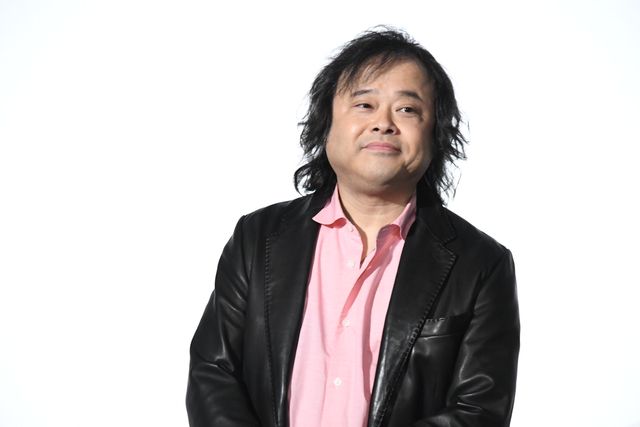 河北麻友子、大胆ドレスで魅了！『名探偵コナン　紺青の拳』公開記念舞台あいさつ（8枚目）