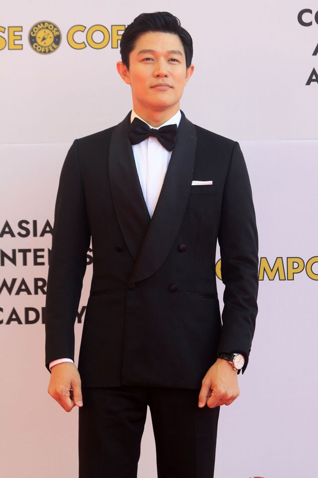 鈴木亮平、NiziU、パク・ウンビンらが登場！「第4回アジアコンテンツアワード」レッドカーペットほか（3枚目）