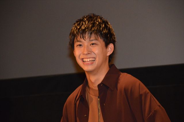 【写真いっぱい】志尊淳＆鈴木勝大、仲良しショットも変顔も…！（12枚目）