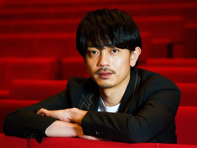 男の色気ムンムン！な【インタビューカット集】（2枚目）