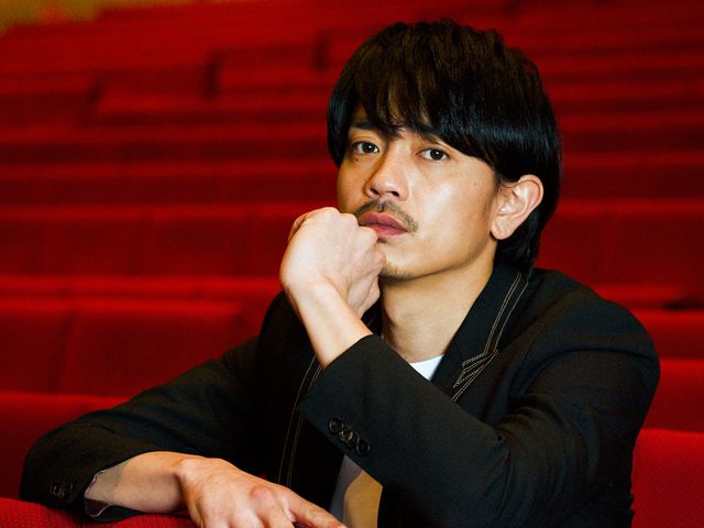 男の色気ムンムン！な【インタビューカット集】（3枚目）