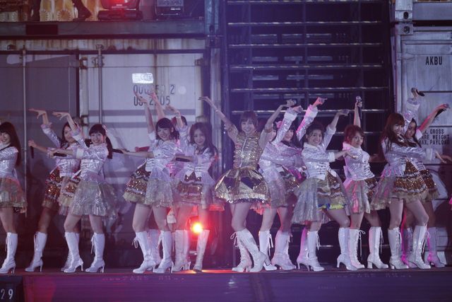 篠田麻里子、涙のラストステージ！フォトギャラリー（13枚目）