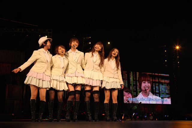 篠田麻里子、涙のラストステージ！フォトギャラリー（17枚目）