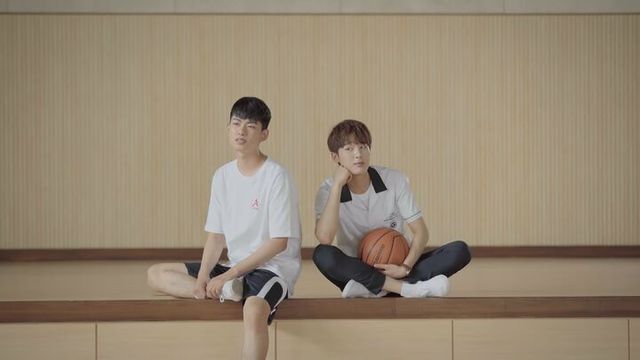 「梨泰院クラス」グンス役で注目！キム・ドンヒのデビュー作「A-TEEN」（6枚目）