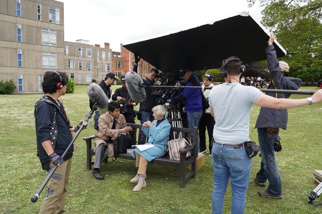 小栗旬＆星野源『罪の声』撮影現場の様子＜メイキング写真8枚＞（2枚目）