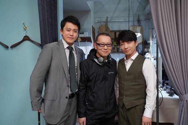 小栗旬＆星野源『罪の声』撮影現場の様子＜メイキング写真8枚＞（8枚目）