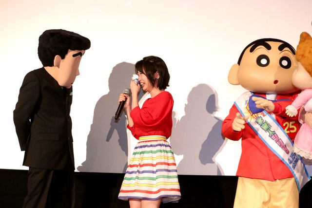 【写真】志田未来、マジ泣き！ 舞台あいさつで大号泣（7枚目）