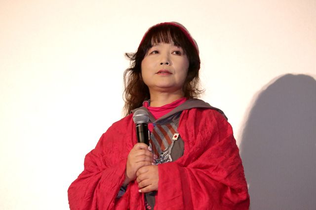 【写真】志田未来、マジ泣き！ 舞台あいさつで大号泣（13枚目）