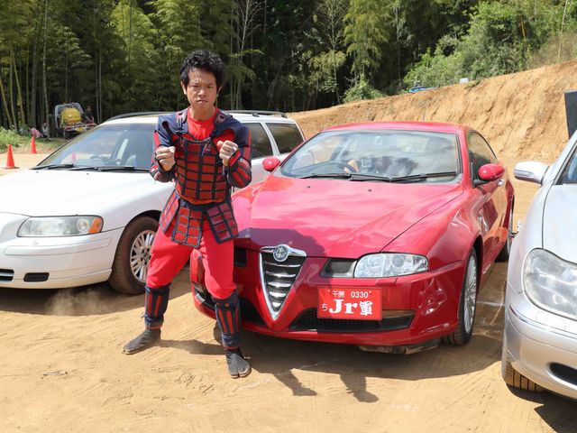 浜ちゃん、Amazon番組初登場！「戦闘車」（2枚目）