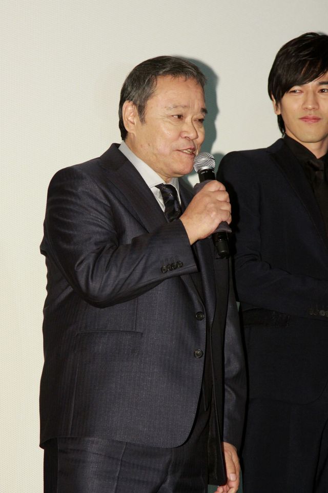 映画『大奥～永遠～[右衛門佐・綱吉篇]』初日舞台あいさつフォトギャラリー（9枚目）