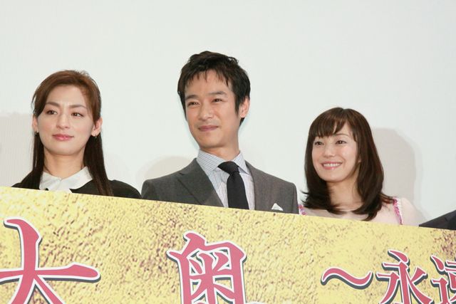 映画『大奥～永遠～[右衛門佐・綱吉篇]』初日舞台あいさつフォトギャラリー（11枚目）