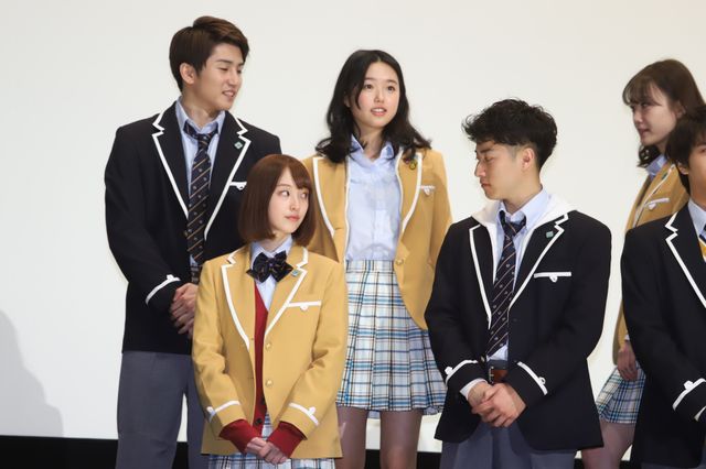 橋本環奈、小関裕太、瀬戸利樹ら制服姿で登場！『シグナル100』完成披露会見（6枚目）