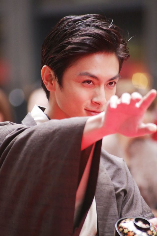 映画『武士の献立』完成披露舞台あいさつ＆「ジャパンフードフェスタ」のオープニングセレモニー　フォトギャラリー（3枚目）