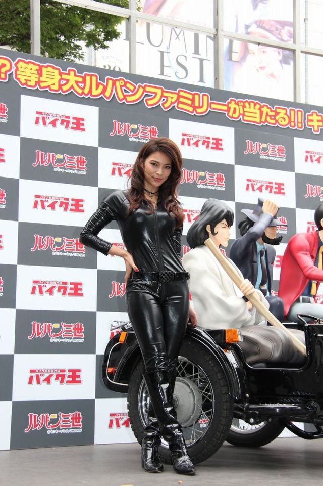 秋元才加、恋愛解禁で恋に意欲！ AKB48卒業後初イベントで理想の男性像&キス顔を披露　画像ギャラリー（3枚目）