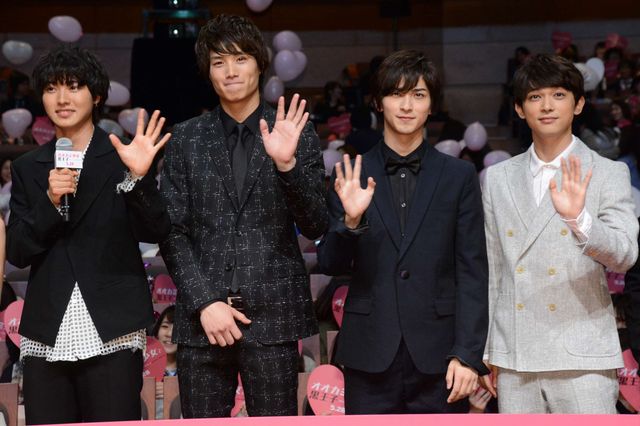 山崎賢人＆二階堂ふみ、見つめ合う…『オオカミ少女と黒王子』ジャパンプレミア写真ギャラリー！（3枚目）