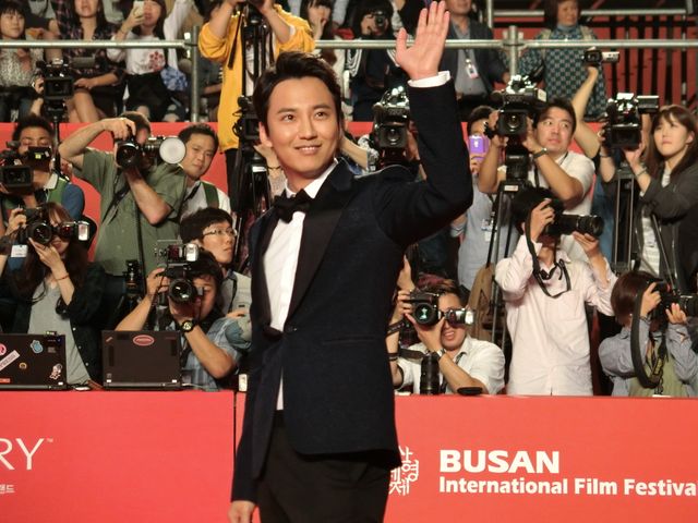 今年はドレスが地味に!?釜山国際映画祭レッドカーペットフォトギャラリー（6枚目）