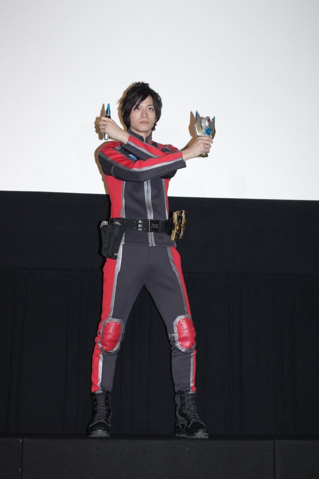 新旧キャストそろって決めポーズ！『劇場版　ウルトラマンX きたぞ！われらのウルトラマン』イベントフォトギャラリー（6枚目）