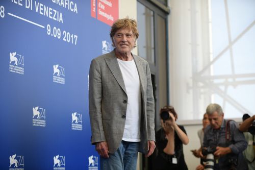 ロバート・レッドフォード＆ジェーン・フォンダ、仲良しショット満載！（8枚目）