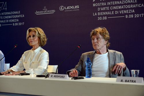 ロバート・レッドフォード＆ジェーン・フォンダ、仲良しショット満載！（13枚目）