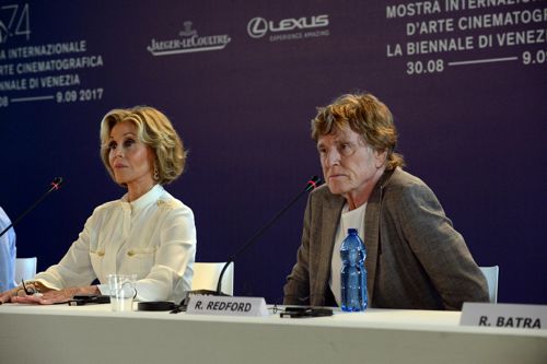 ロバート・レッドフォード＆ジェーン・フォンダ、仲良しショット満載！（15枚目）