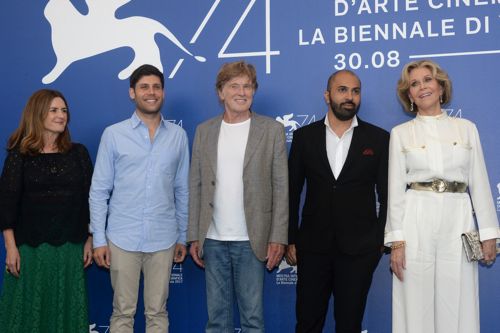 ロバート・レッドフォード＆ジェーン・フォンダ、仲良しショット満載！（20枚目）