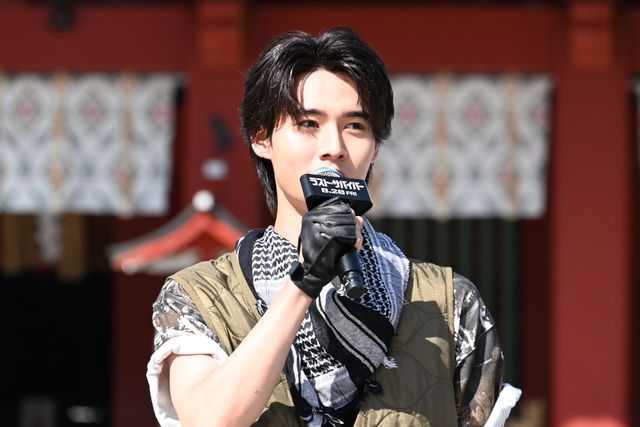 藤岡家一同！『ラスト・サバイバー』大ヒット祈願イベントに登場（3枚目）