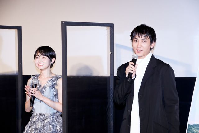 伊藤万理華＆金子大地が笑顔で登壇！『サマーフィルムにのって』舞台あいさつ（10枚目）