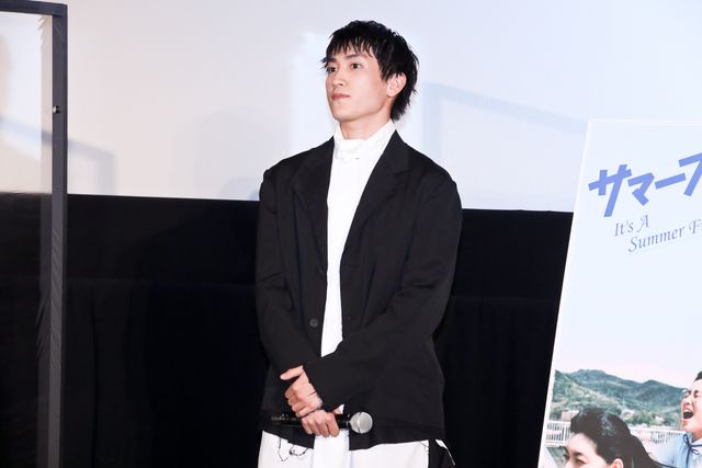 伊藤万理華＆金子大地が笑顔で登壇！『サマーフィルムにのって』舞台あいさつ（11枚目）