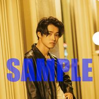 山崎賢人 自身初のオリジナルグッズが発売 写真集 Kento Yamazaki パネル展 フォトギャラリー シネマトゥデイ
