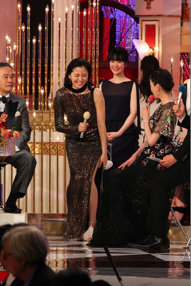 長澤まさみが大胆ドレスで魅了！夏帆、満島ひかり、吉田羊、黒木華ら優秀助演女優賞受賞者フォトギャラリー（14枚目）