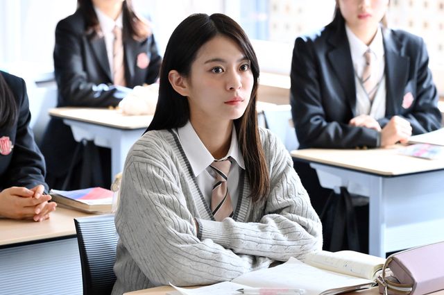 「御上先生」退学処分の椎葉、3年2組が思いもよらぬ行動に…第7話場面写真（16枚目）