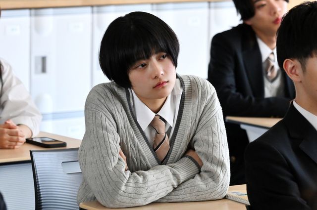 「御上先生」退学処分の椎葉、3年2組が思いもよらぬ行動に…第7話場面写真（23枚目）